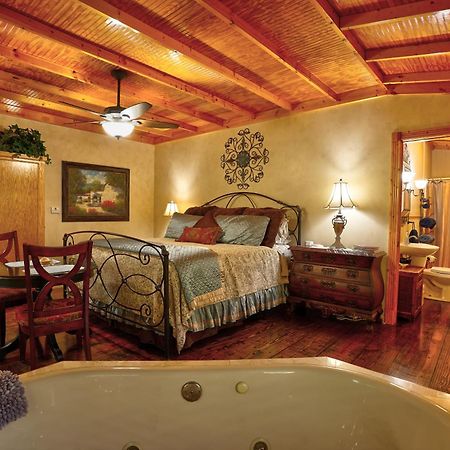 Bed And Breakfast On White Rock Creek Waco Exterior foto